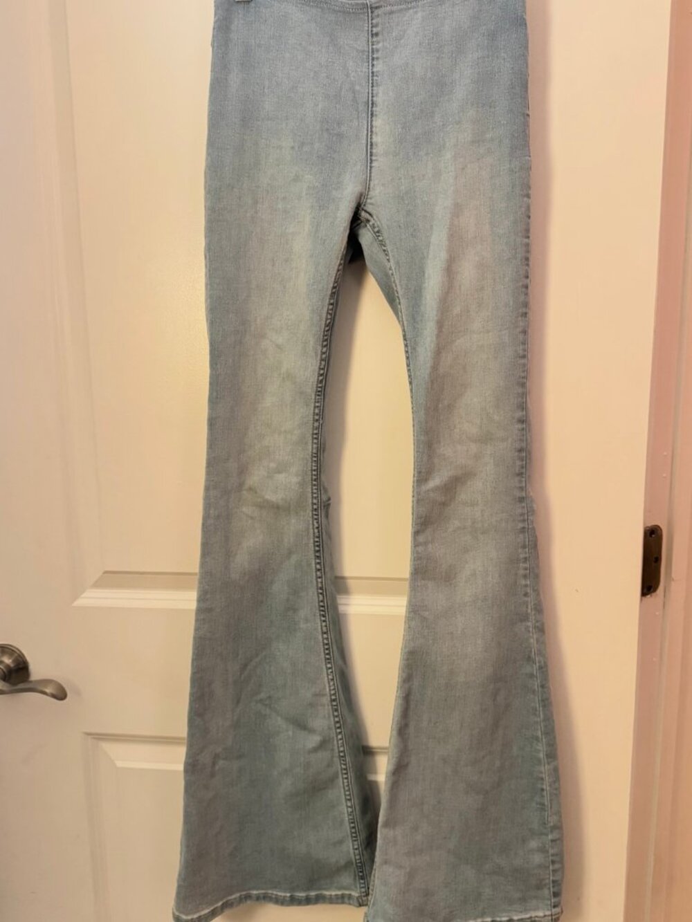 Free People We The Free Penny Pull-On Flare Jeans Light Wash Size 25 Altered Wai
